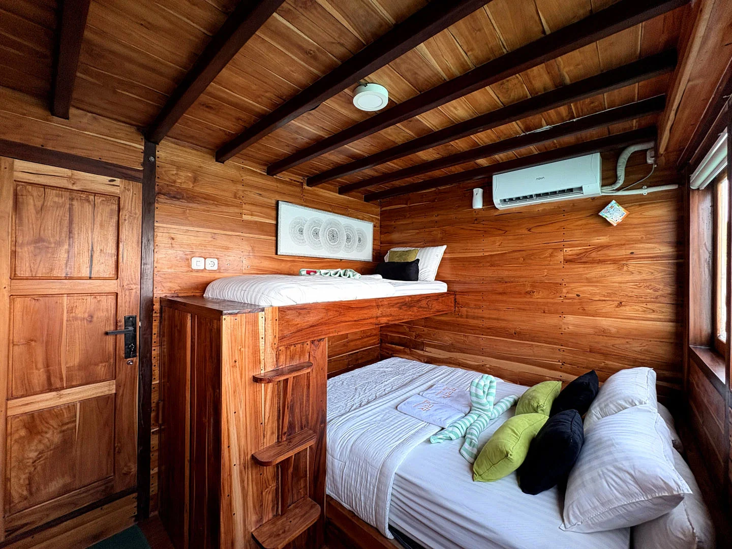 Family Balcony-Bedroom