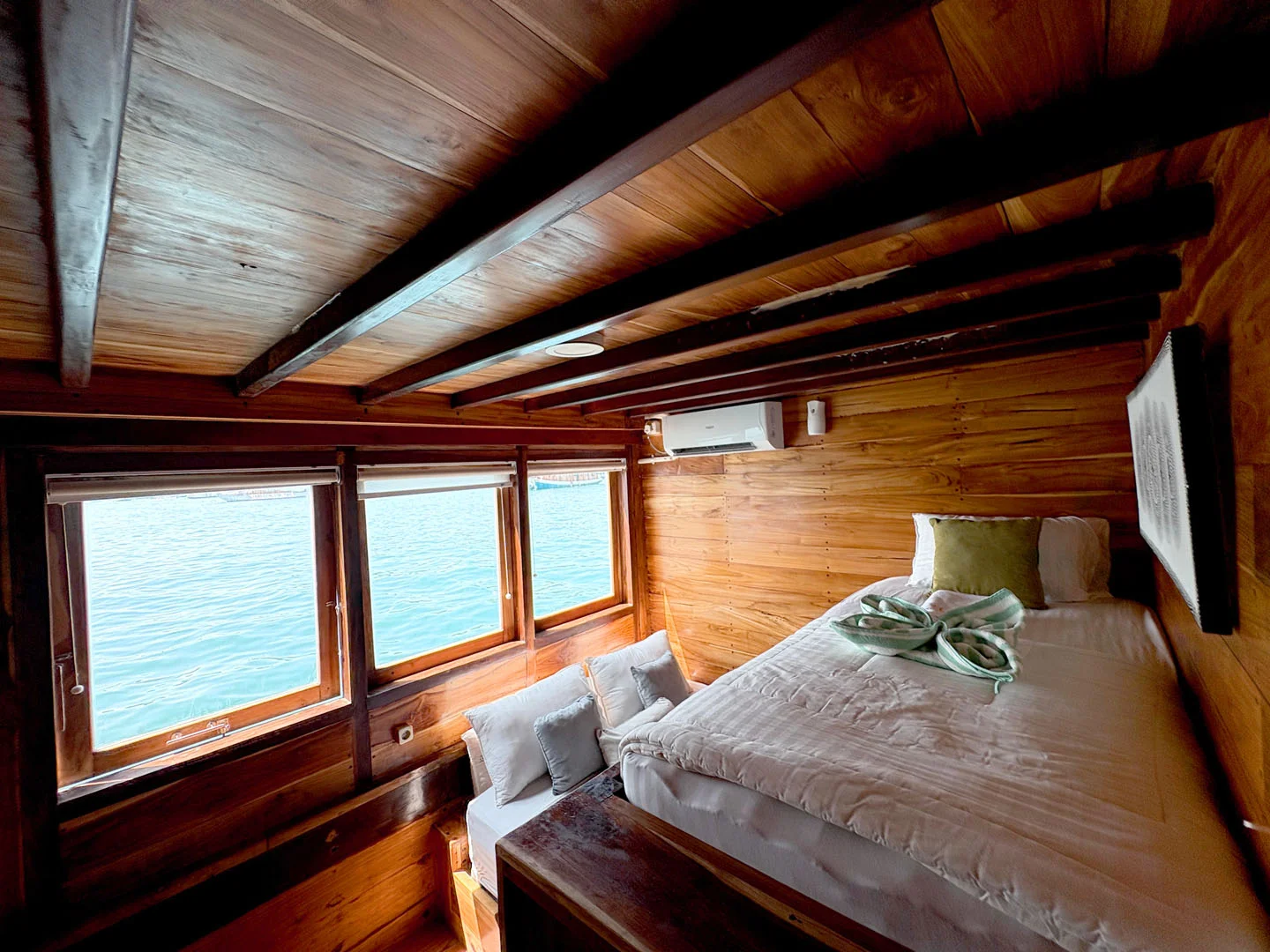 Family Balcony-Bedroom